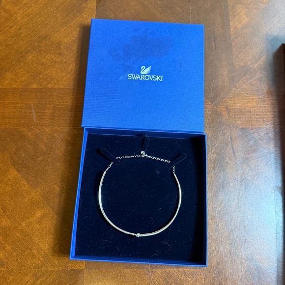 Swarovski Silver Tone Crystal Pavé Necklace Swan Charm w/ Box